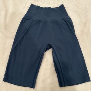 Alphalete Aura 9” Short